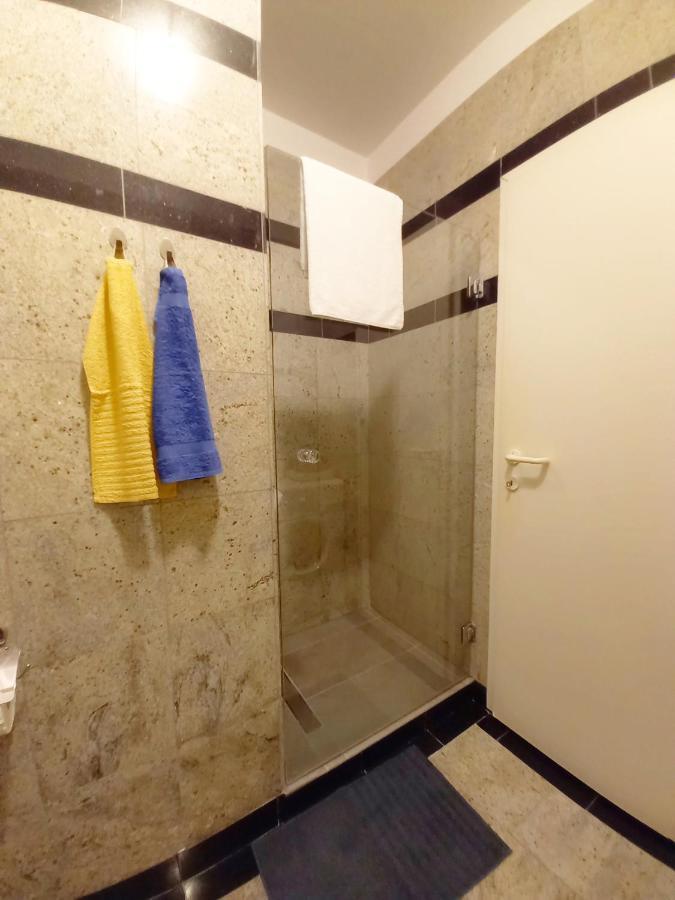 Apartment Lungomare Pula Extérieur photo