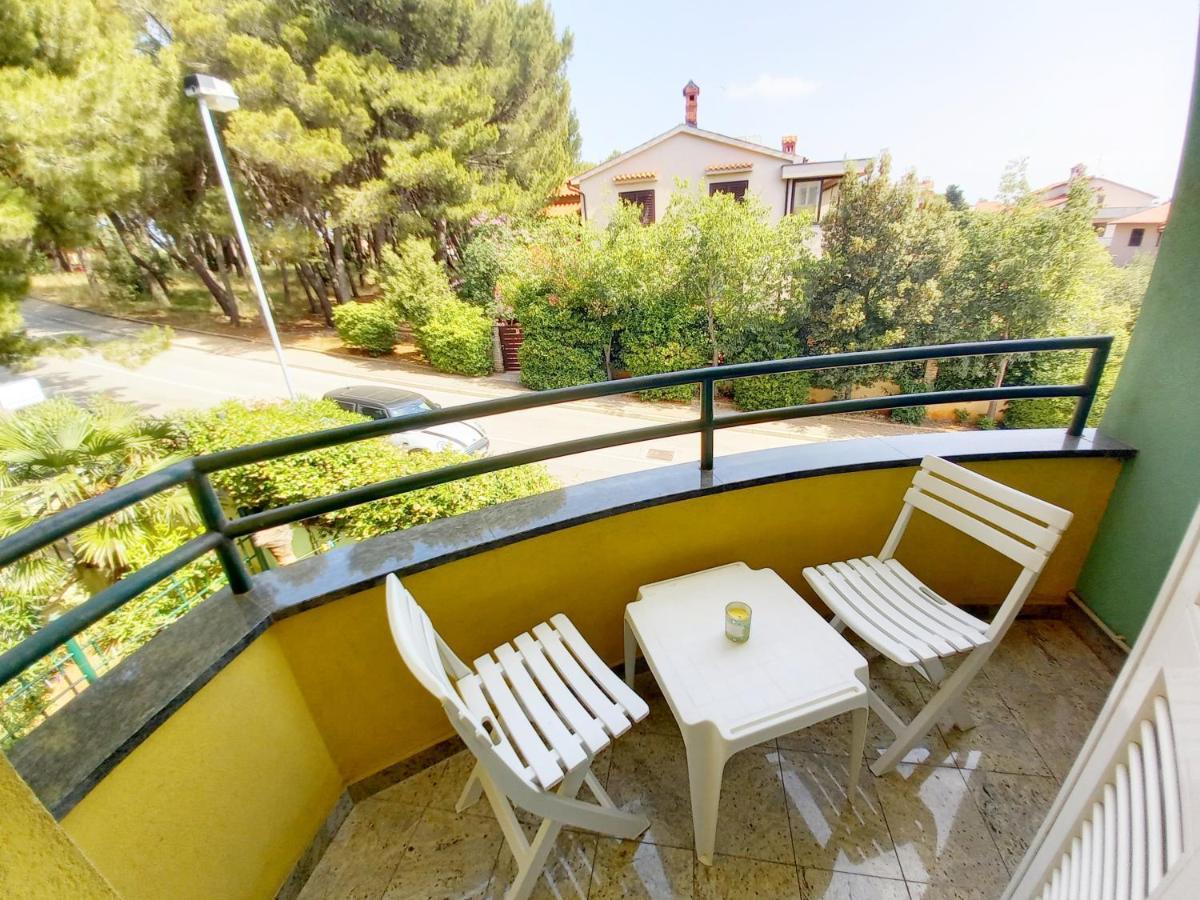 Apartment Lungomare Pula Extérieur photo
