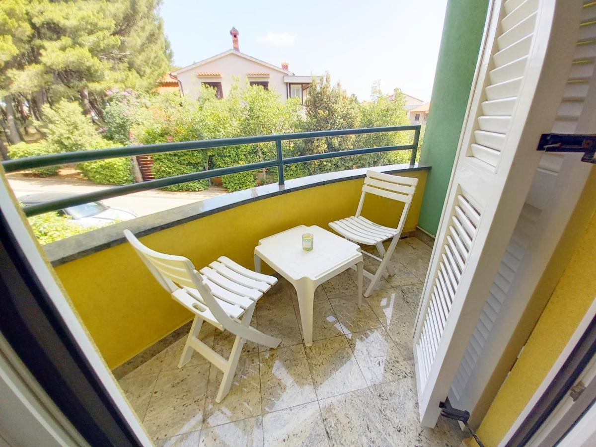 Apartment Lungomare Pula Extérieur photo